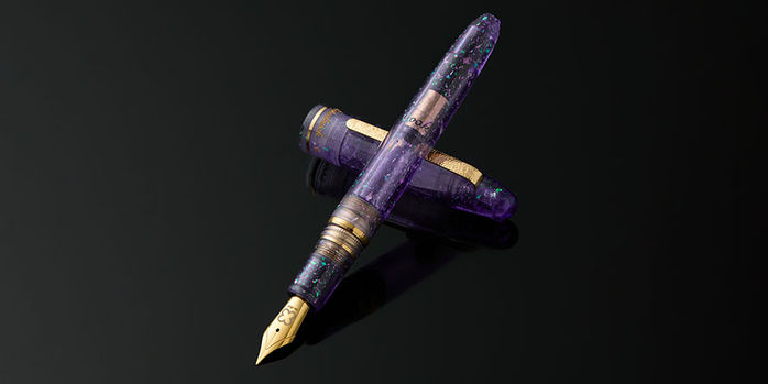 Esterbrook_Sakura_Estie_styled_pen