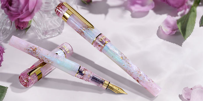 Benu_Tribute_Rose_de_Mai_collection
