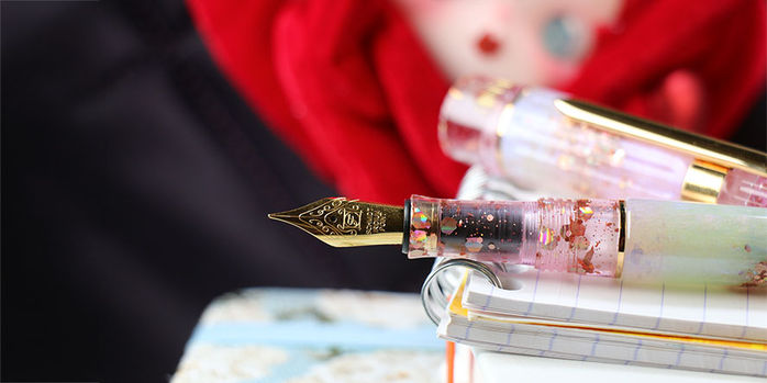 benu_tribute_rose_de_mai_fountain_pen_nib