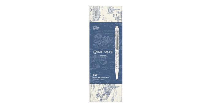 Caran_dAche_849_Christmas_2026_Writing_Set_closed_box