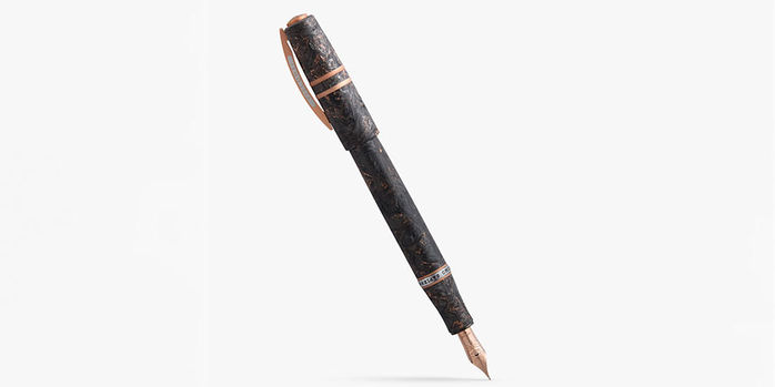 Visconti_Homo_Sapie_Carbon_Rose_posted_white_background