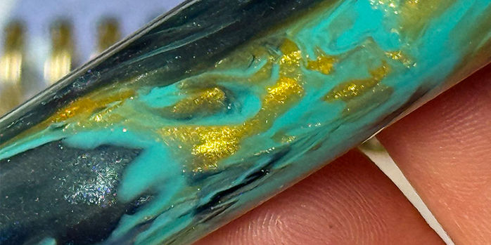 conklin_mark_twain_brass_chased_fountain_pens_brooks_resin