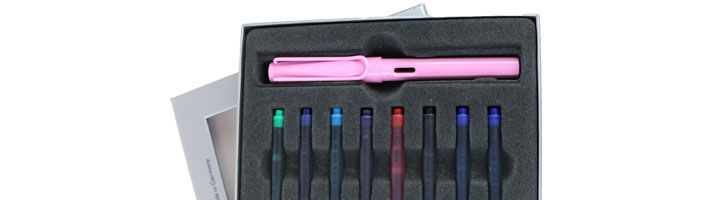 Light Rose Lamy Gift Set - Ink Cartridges & Safari Fountain Pens