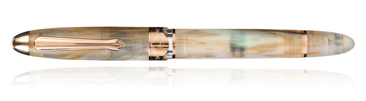 Pearl Nahvalur (Narwhal) Horizon Fountain Pens