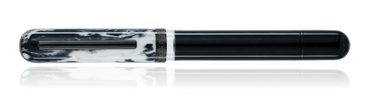 Cookies and Cream Nahvalur (Narwhal) Voyage Fountain Pens