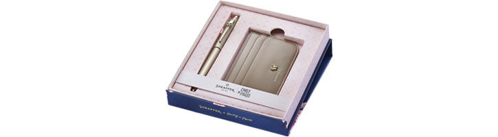 Sheaffer x Emily in Paris Gift Set Card Holder & 100 Ballpoint Pens